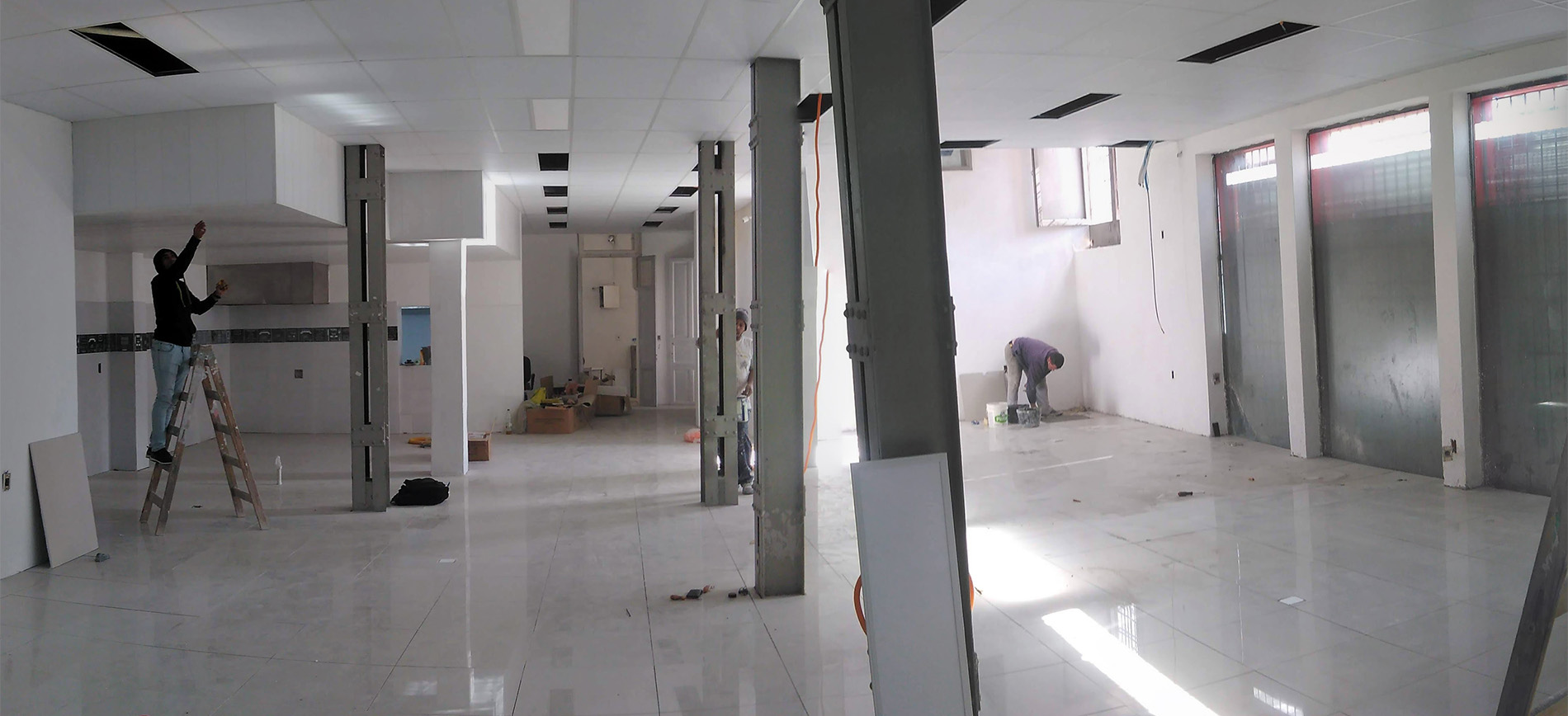 Super mercado, Colonia 8